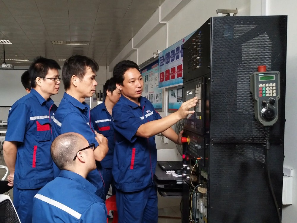 2121非凡·(中国游)体育官方网站注重团队建设，夯实企业长期发展基础