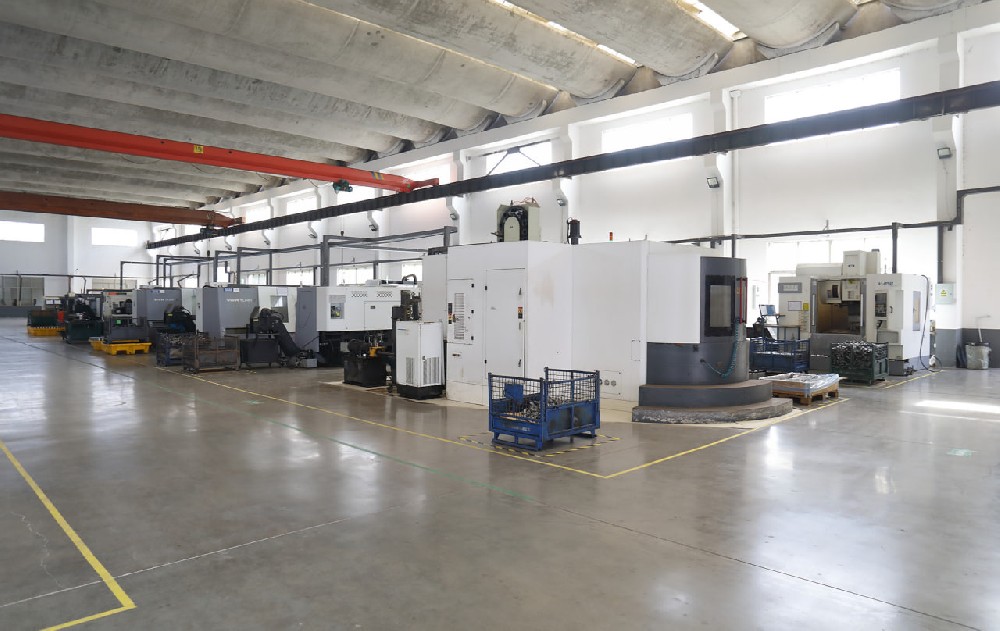 部分机械设备企业加快布局海外市场，国际订单成为重要补充